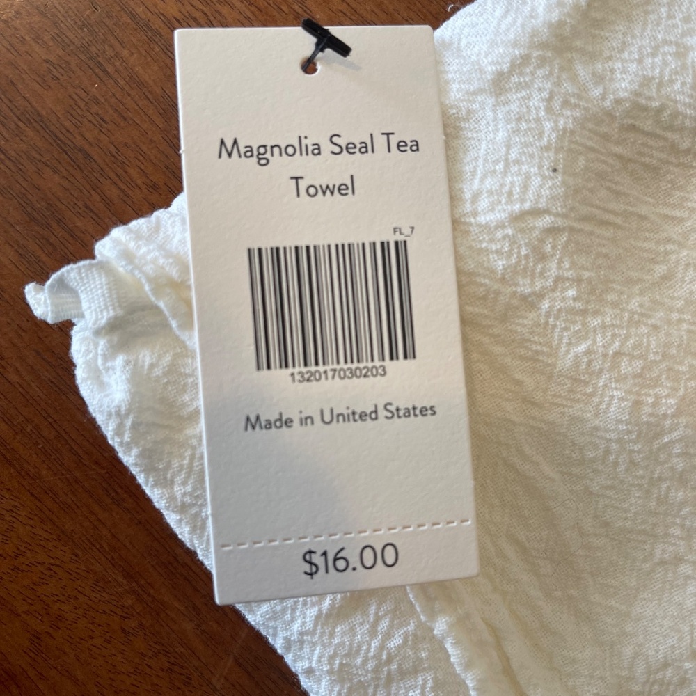 New Magnolia Tea Towels & Bags JoAnna Gaines Waco TX - Picture 16 of 16